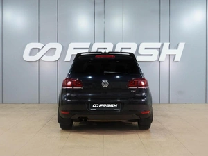 Хетчбэк Volkswagen Golf 2011 года, 899000 рублей, Воронеж