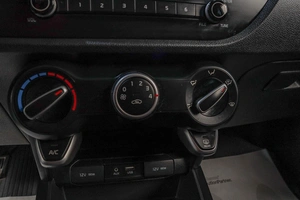 Седан Kia Rio 2018 года, 1219000 рублей, Челябинск