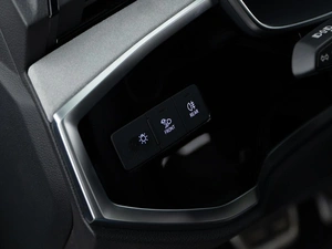 Внедорожник Audi Q3 2025 года, 5249050 рублей, Москва