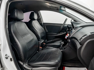 Седан Hyundai Solaris 2016 года, 1000000 рублей, Красноярск