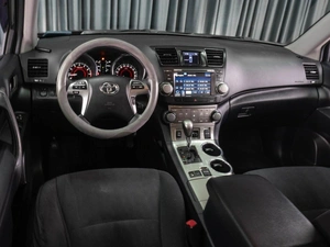 Внедорожник Toyota Highlander 2012 года, 2139000 рублей, Тюмень