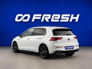 Хетчбэк Volkswagen Golf 2022 года, 3198444 рублей, Москва