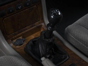 Седан Chevrolet Evanda 2004 года, 280000 рублей, Омск