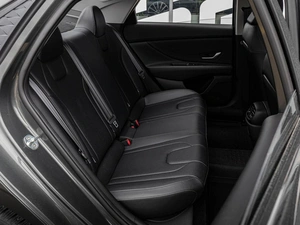 Седан Hyundai Elantra 2023 года, 2335000 рублей, Краснодар