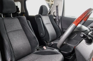 Минивэн Toyota Alphard 2010 года, 2189000 рублей, Челябинск