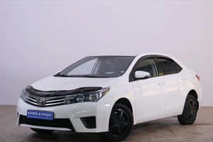 Седан Toyota Corolla 2014 года, 1119000 рублей, Омск