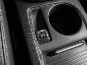 Хетчбэк Opel Astra 2011 года, 709000 рублей, Воронеж