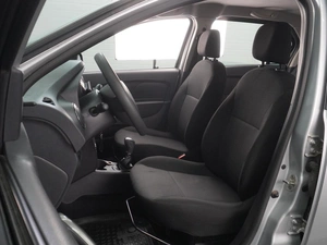 Седан Renault Logan 2015 года, 749000 рублей, Воронеж