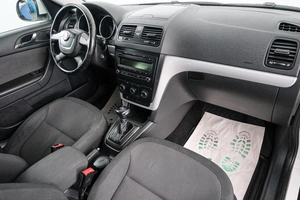 Внедорожник Skoda Yeti 2012 года, 829000 рублей, Красноярск