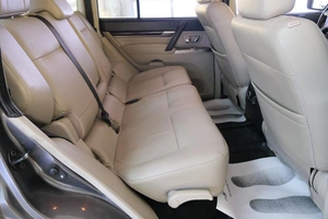 Внедорожник Mitsubishi Pajero 2017 года, 3349000 рублей, Омск