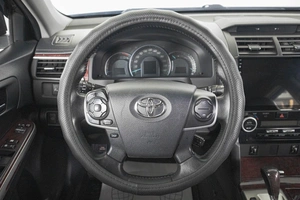 Седан Toyota Camry 2012 года, 1549000 рублей, Кемерово