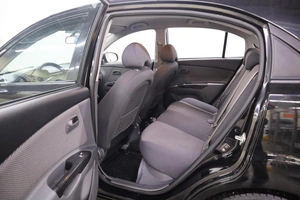 Хэтчбек Kia Rio 2010 года, 570000 рублей, Брянск