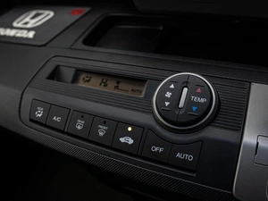 Минивэн Honda Freed 2011 года, 1060000 рублей, Краснодар