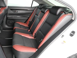 Седан Lexus ES 2015 года, 2299000 рублей, Аксай