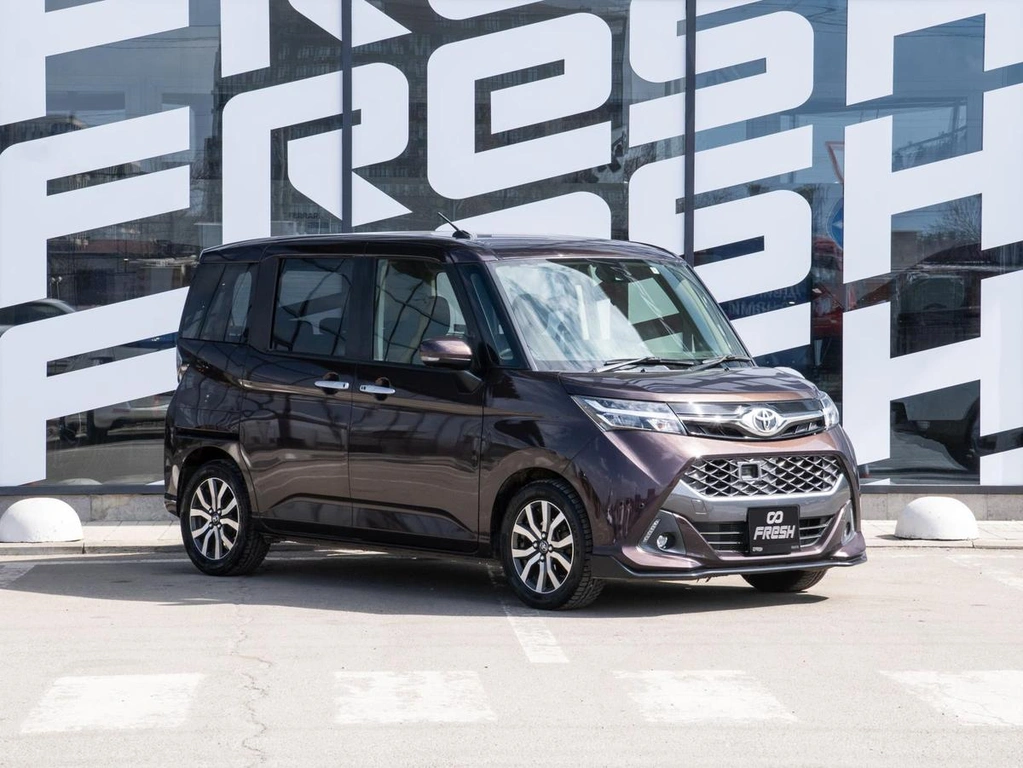 Хетчбэк Toyota Tank 2016 года, 1180000 рублей, Краснодар