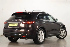 Внедорожник Infiniti FX30 2012 года, 2299000 рублей, Челябинск