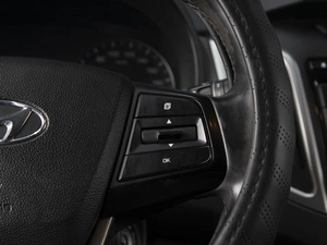 Внедорожник Hyundai Creta 2016 года, 1550000 рублей, Омск