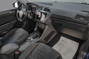 Внедорожник Volkswagen Tiguan 2018 года, 2439000 рублей, Челябинск