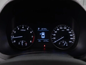 Седан Hyundai Solaris 2018 года, 1398000 рублей, Тюмень