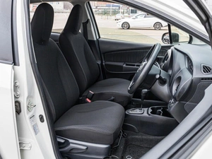 Хетчбэк Toyota Vitz 2019 года, 968070 рублей, Краснодар