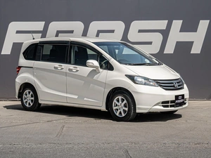 Минивэн Honda Freed 2011 года, 1150000 рублей, Краснодар