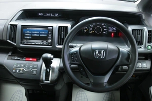 Минивэн Honda Stepwgn 2012 года, 1548000 рублей, Солонцы