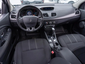 Седан Renault Fluence 2013 года, 999000 рублей, Саратов