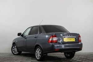 Седан ВАЗ (LADA) Priora 2018 года, 919000 рублей, Сургут