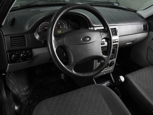 Универсал ВАЗ (LADA) Priora 2011 года, 487000 рублей, Воронеж