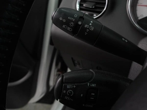 Хетчбэк Peugeot 308 2012 года, 529000 рублей, Воронеж