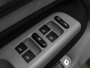 Седан Volkswagen Jetta 2000 года, 799000 рублей, Омск