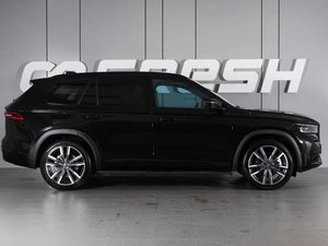 Внедорожник Geely Monjaro 2023 года, 3331000 рублей, Красный Пахарь