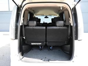 Минивэн Nissan Serena 2016 года, 1749000 рублей, Кирилловка