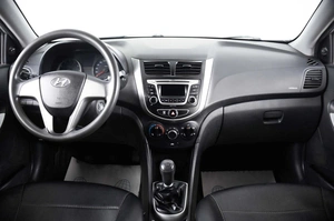 Седан Hyundai Solaris 2015 года, 659000 рублей, Пермь
