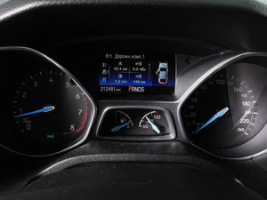 Седан Ford Focus 2017 года, 1479000 рублей, Красный Пахарь