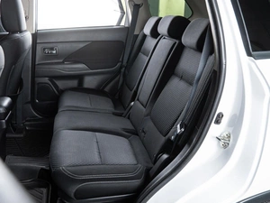 Внедорожник Mitsubishi Outlander 2018 года, 1920000 рублей, Волгоград