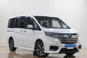 Минивэн Honda Stepwgn 2017 года, 2389000 рублей, Новокузнецк