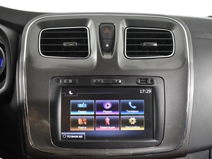 Седан Renault Logan Stepway 2018 года, 929900 рублей, Казань
