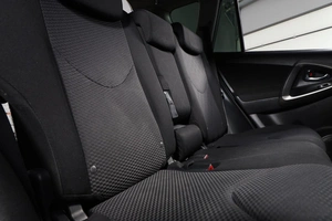 Внедорожник Toyota RAV4 2010 года, 1289000 рублей, Новосибирск