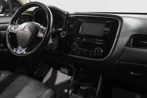 Внедорожник Mitsubishi Outlander 2015 года, 2049000 рублей, Новокузнецк