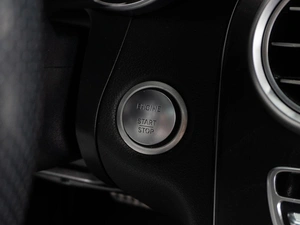 Седан Mercedes-benz C-класс 2015 года, 2839000 рублей, Тюмень