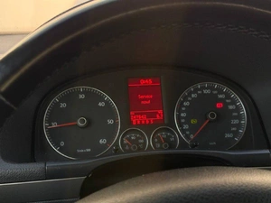 Минивэн Volkswagen Touran 2009 года, 685000 рублей, Ижевск