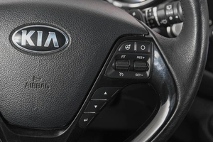 Хетчбэк Kia Ceed 2018 года, 1379000 рублей, Кемерово