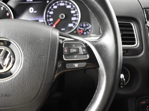 Внедорожник Volkswagen Touareg 2013 года, 2423300 рублей, Казань