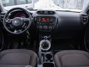 Хетчбэк Kia Soul 2015 года, 1180000 рублей, Петрозаводск