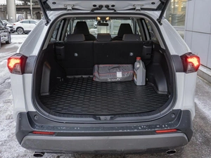 Внедорожник Toyota RAV4 2020 года, 2955000 рублей, Санкт-Петербург