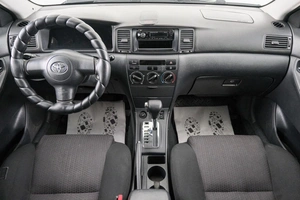 Хетчбэк Toyota Corolla 2006 года, 799000 рублей, Красноярск