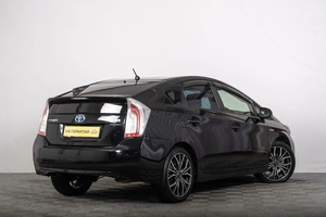 Лифтбек Toyota Prius 2013 года, 1249000 рублей, Томск