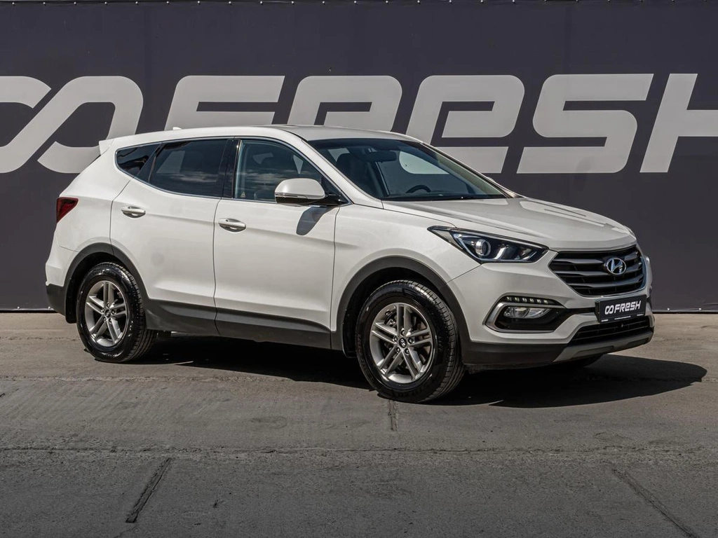 Внедорожник Hyundai Santa Fe 2017 года, 2247000 рублей, Краснодар