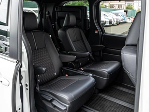 Минивэн Toyota Noah 2024 года, 4120000 рублей, Краснодар